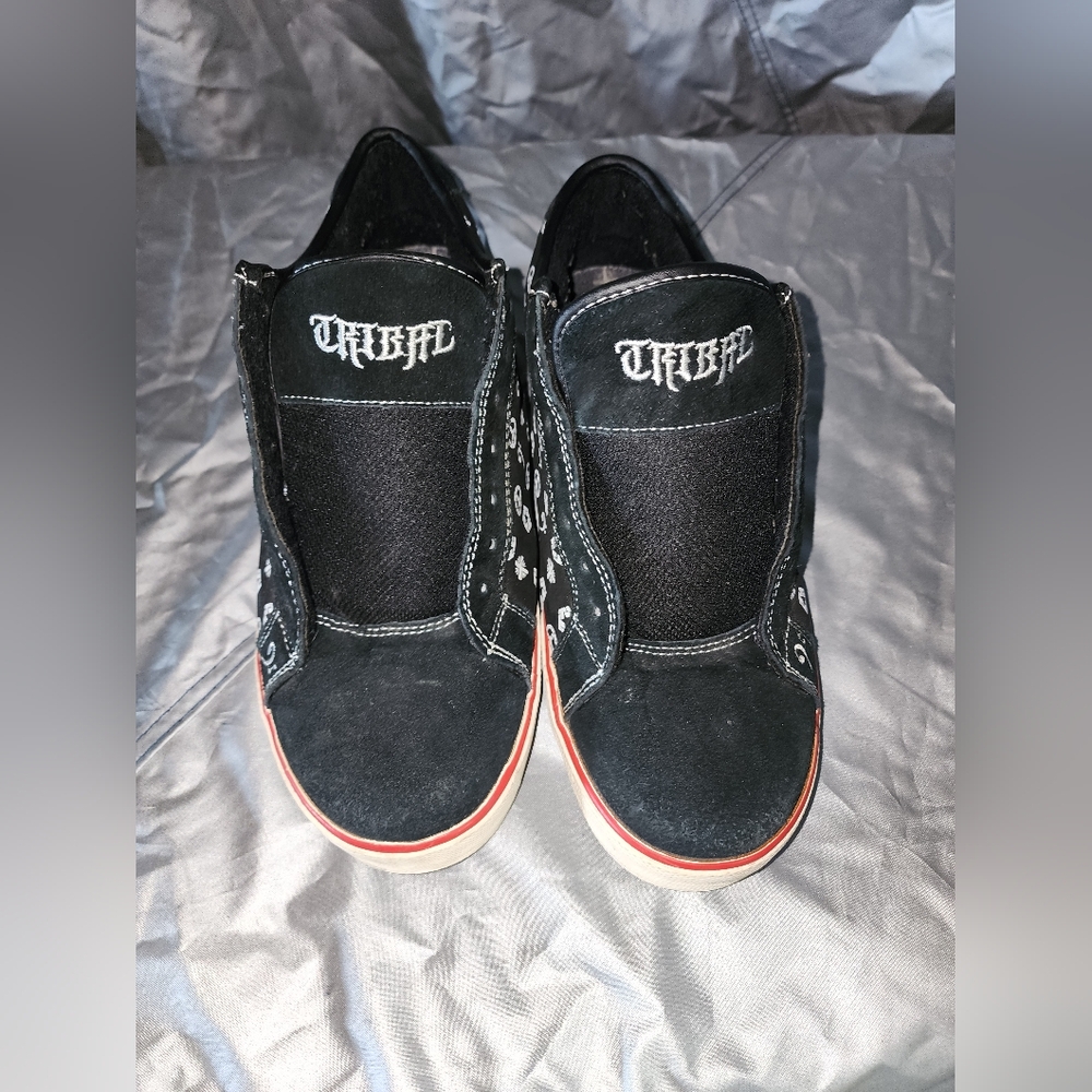 Korn Fieldy bass tribal sneakers Size 10.5 - Picture 2 of 6